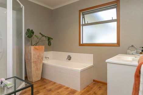 Photo of property in 1/9 Takawai Place, Nukuhau, Taupo, 3330