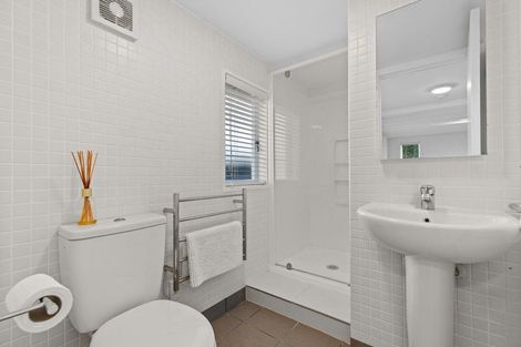 Photo of property in 1/20 Huron Street, Takapuna, Auckland, 0622