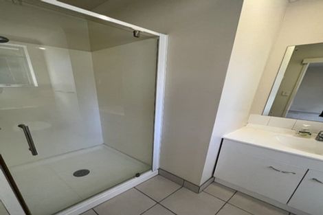 Photo of property in 25 Margarita Rise, Pukekohe, 2120