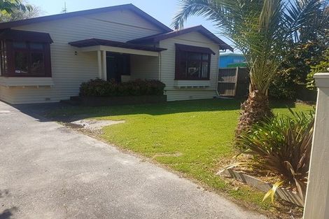 Photo of property in 15 Marne Street, Hokowhitu, Palmerston North, 4410