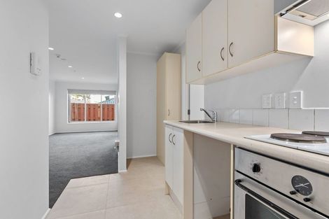 Photo of property in 15c/30 Westward Ho, Glen Eden, Auckland, 0602