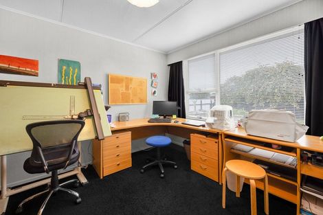 Photo of property in 15 Davidson Street, Hawera, 4610