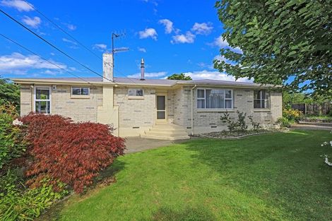 Photo of property in 25 Breadalbane Road, Havelock North, 4130