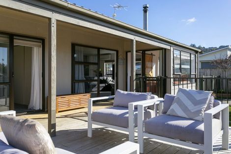 Photo of property in 3b Dorothy Drive, Acacia Bay, Taupo, 3330