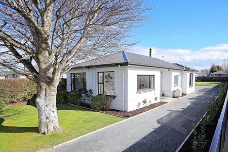 Photo of property in 28 Salford Street, Windsor, Invercargill, 9810