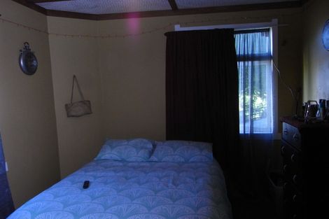 Photo of property in 12a Smale Terrace, Hospital Hill, Napier, 4110