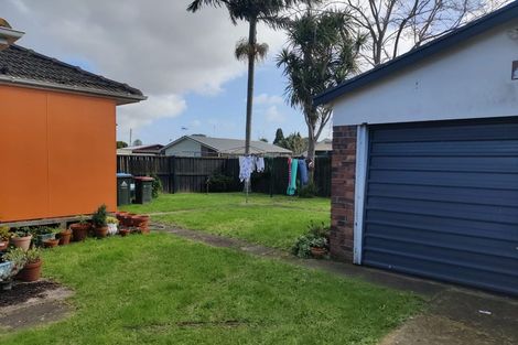 Photo of property in 7 Canal Road, Avondale, Auckland, 1026