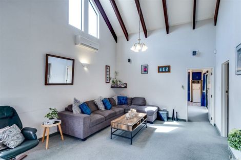 Photo of property in 2/10 Nicholas Street, Taradale, Napier, 4112