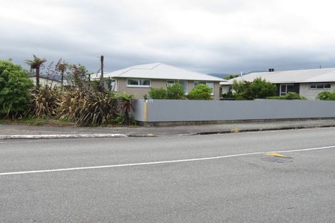 Photo of property in 77 Domett Street, Westport, 7825