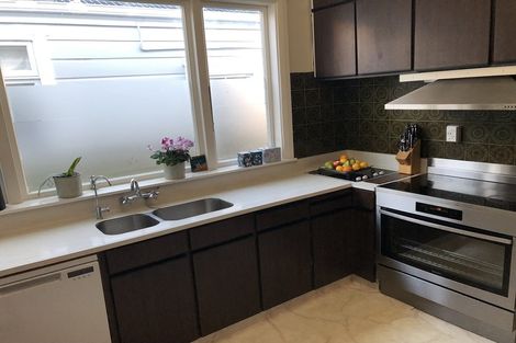 Photo of property in 19 Upland Road, Kelburn, Wellington, 6012