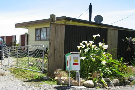 Photo of property in 124 Torea Street, Granity, 7823