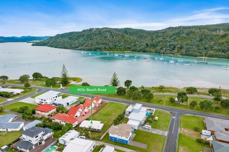 Photo of property in 403c Beach Road, Whangamata, 3620