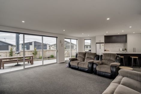 Photo of property in 2 Teachers Court, Papamoa Beach, Papamoa, 3118