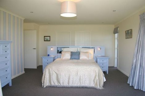 Photo of property in 224 Spur Road, Hadlow, Timaru, 7975