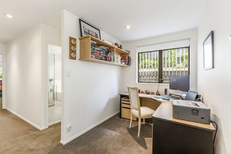 Photo of property in 30 Maxwelton Drive, Mairangi Bay, Auckland, 0630