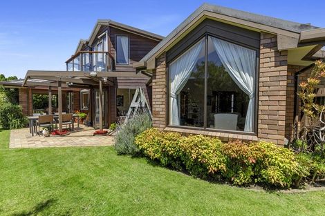 Photo of property in 3 Colin Grove, Hutt Central, Lower Hutt, 5010