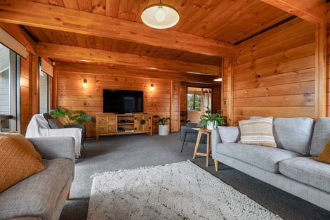 Photo of property in 2 Iles Road, Lynmore, Rotorua, 3010