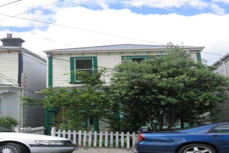 Photo of property in 4 Devon Street, Aro Valley, Wellington, 6021