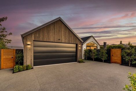 Photo of property in 9 Guardsman Place, Prebbleton, 7604