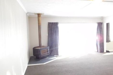 Photo of property in 82 Hewer Crescent, Naenae, Lower Hutt, 5011