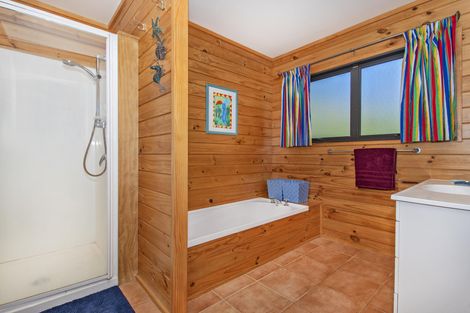 Photo of property in 120 Kara Road, Maungatapere, Whangarei, 0179