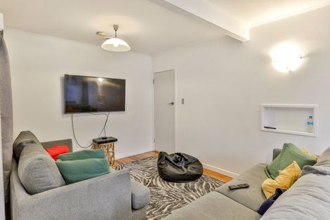 Photo of property in 45 Balmain Road, Birkenhead, Auckland, 0626