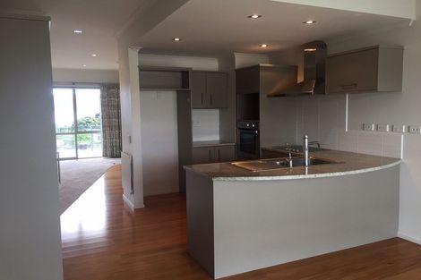 Photo of property in 24/4u Seaview Road, Paraparaumu Beach, Paraparaumu, 5032