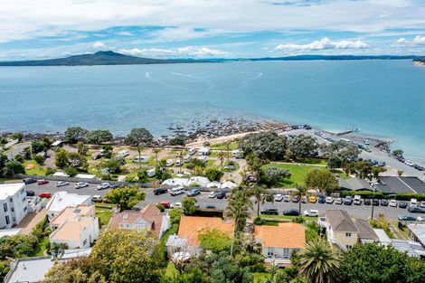 Photo of property in 4 Alison Avenue, Takapuna, Auckland, 0622