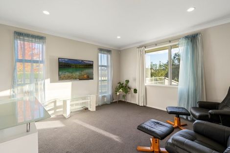 Photo of property in 190 Rowesdale Drive, Ohauiti, Tauranga, 3112