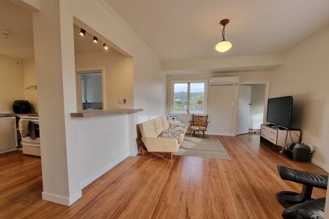 Photo of property in 71 Sunshine Avenue, Karori, Wellington, 6012