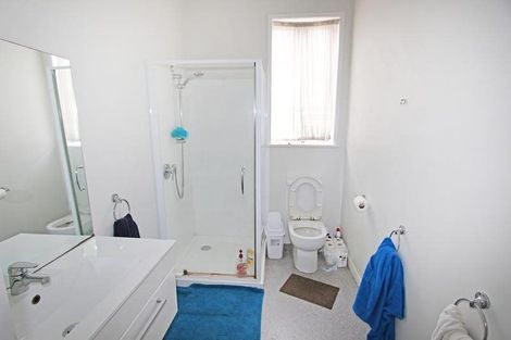 Photo of property in 30 Warrender Street, North Dunedin, Dunedin, 9016