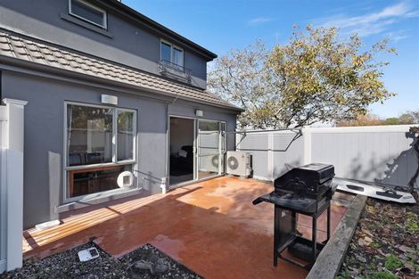 Photo of property in 2 Antrim Street, Sydenham, Christchurch, 8023