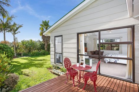 Photo of property in 20 Waipipi Wharf Road, Pollok, Waiuku, 2683