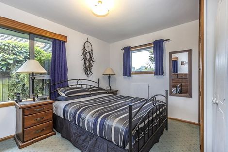 Photo of property in 32 Damien Place, Bromley, Christchurch, 8062