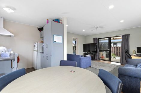 Photo of property in 23a Garland Drive, St Andrews, Hamilton, 3200