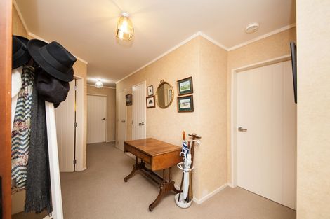 Photo of property in 12 Bendigo Street, Cloverlea, Palmerston North, 4412