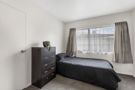 Photo of property in 399b Roscommon Road, Clendon Park, Auckland, 2103