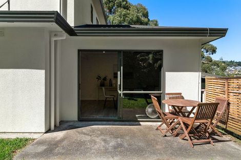 Photo of property in 69 Joseph Banks Drive, Whitby, Porirua, 5024