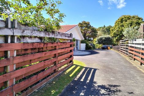 Photo of property in 16a Manse Road, Pahurehure, Papakura, 2113