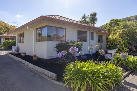 Photo of property in 76 Hinemoa Street, Paraparaumu, 5032
