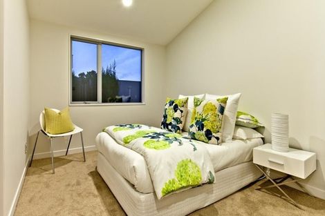 Photo of property in 1b Rae Road, Campbells Bay, Auckland, 0620