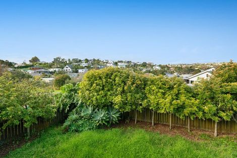 Photo of property in 24 Jean Place, Stanmore Bay, Whangaparaoa, 0932