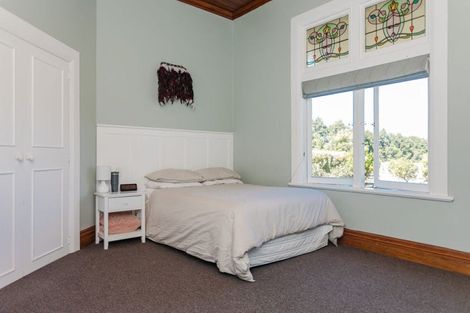 Photo of property in 2 Aerodrome Road, Dannevirke, 4972