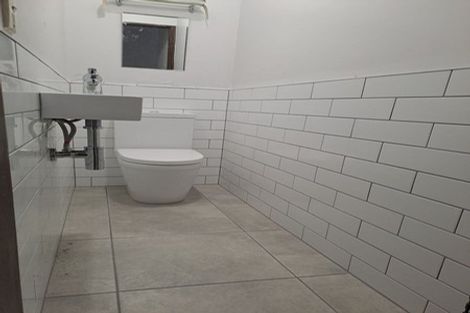 Photo of property in 67ab Thurleigh Grove, Karori, Wellington, 6012