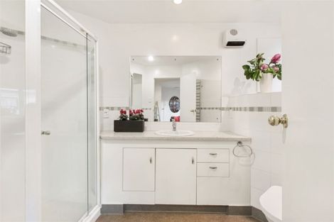 Photo of property in 23 Linwood Avenue, Mount Albert, Auckland, 1025