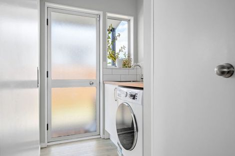 Photo of property in 8c Huia Avenue, Forest Lake, Hamilton, 3200