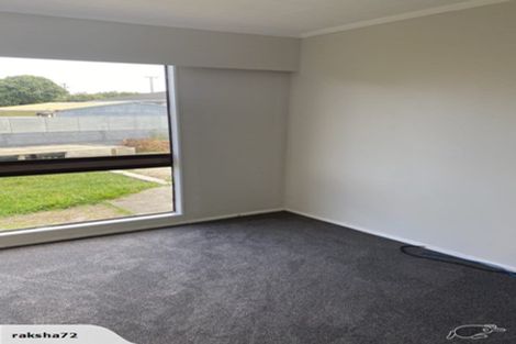 Photo of property in 68a Thatcher Street, Castlecliff, Whanganui, 4501