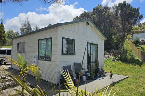 Photo of property in 119 Cable Bay Block Road, Cable Bay, 0420