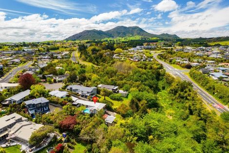 Photo of property in 2/6 Armstrong Grove, Hilltop, Taupo, 3330