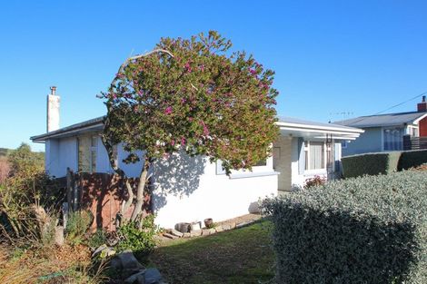 Photo of property in 41 Tamar Street, South Hill, Oamaru, 9400